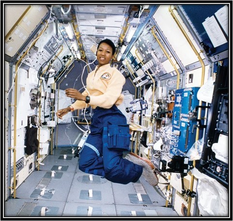 On This Day in Aviation History: The First African American Woman in Space